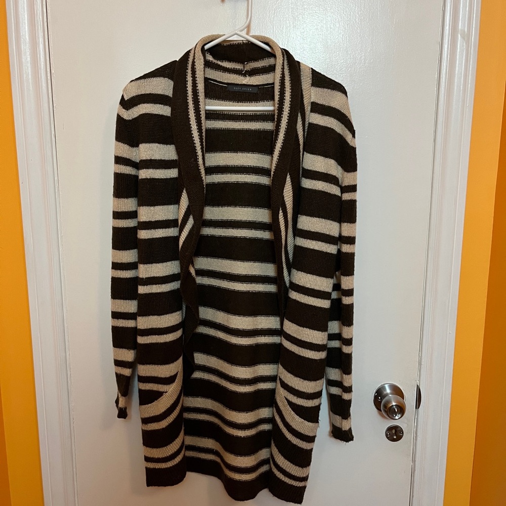 BUNDLE 3/$40 - Suzy Shier: Striped Sweater Cardigan - Medium